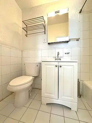 Rented by Waverly Realty Associates | media 16