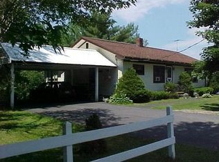 171 Elm St, Newport, ME 04953