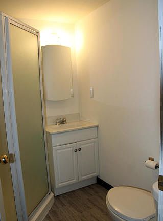 3rd image of 506 N Grove St