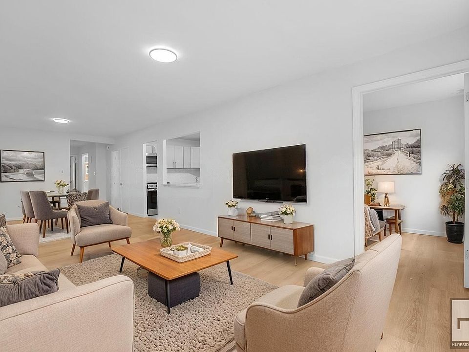 1st image of 11031 72nd Dr APT 3