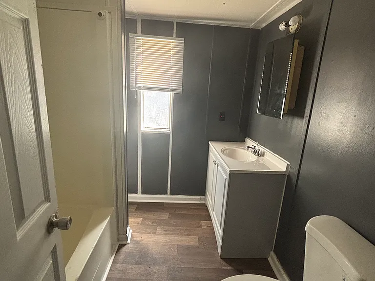 201 Corbett St #19 — Photo 5