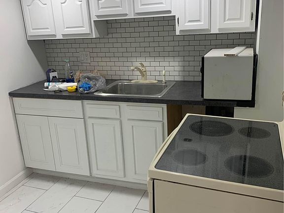 2nd image of 6605 Torresdale Ave