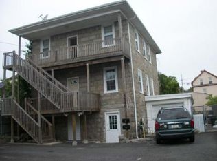 140 Beattie St #4, Fall River, MA 02723