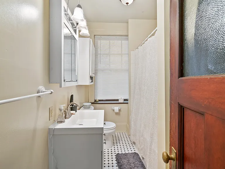 1775 Beechwood Blvd #1 — Photo 9