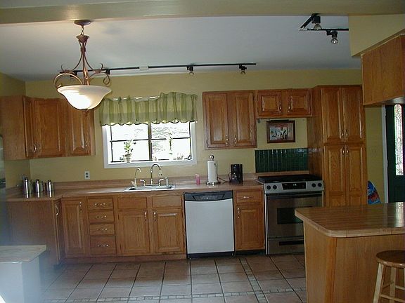 Bright and Airy Kitchen