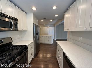 2427 Torrejon Pl, Carlsbad, CA 92009