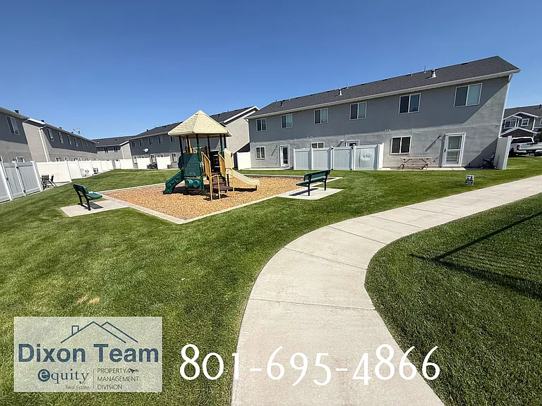 2390 S Knights Way #1 — Photo 19
