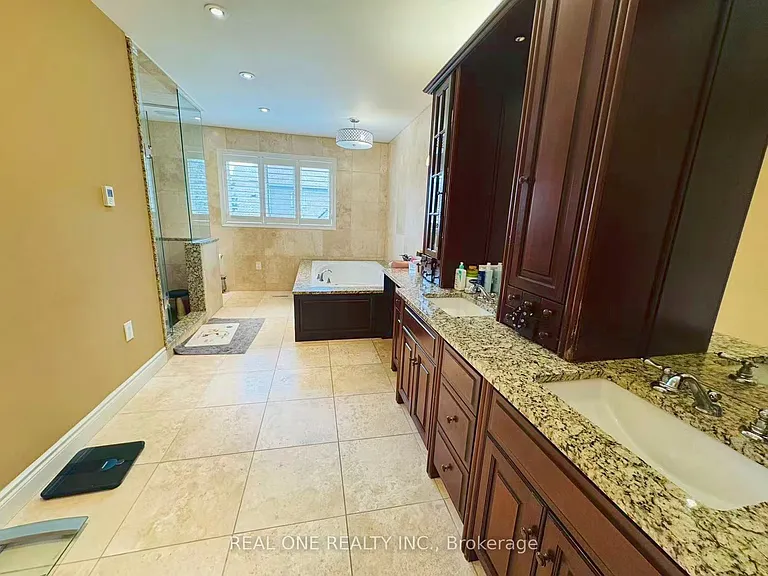 2361 Silverwood Dr — Photo 23