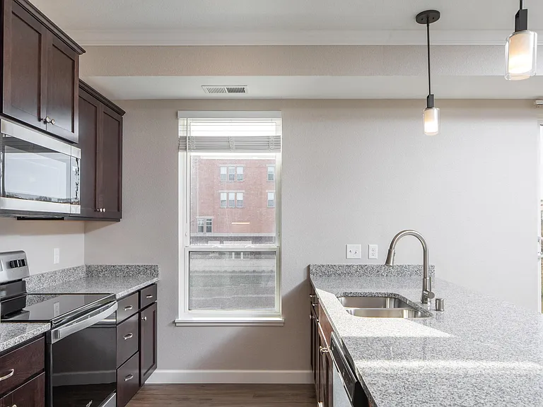 The Gallery Apartments — Photo 32