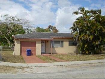 1st image of 1001 NE 169th St