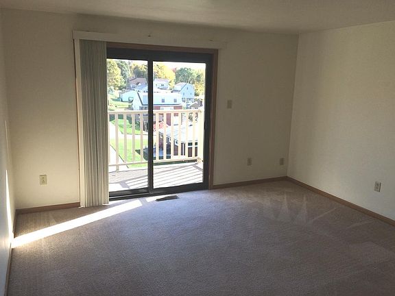 5th image of 1216 Frank Ave