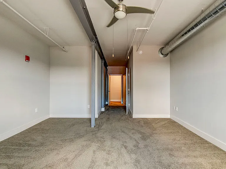 1025 Market St — Photo 32