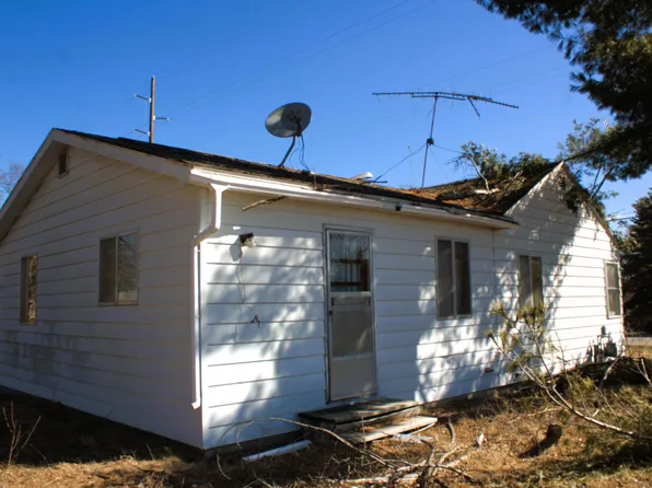 5193 N Mission Rd, Rosebush, MI 48878