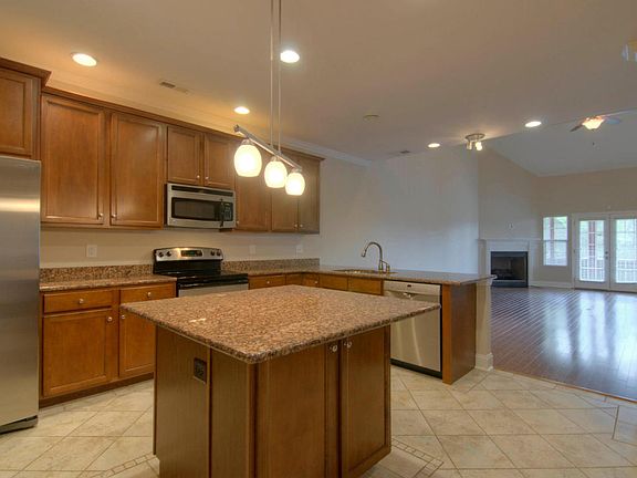 2nd image of 780 Meadow Walk Ln