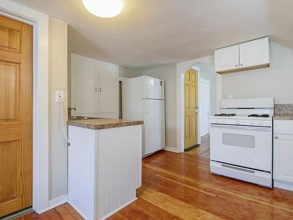 3rd image of 1258 Powers Ave NW #2