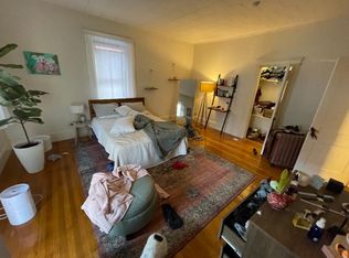 17 Englewood Ave, Brookline, MA 02445