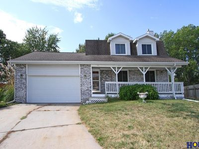 701 Glenarbor Cir, Lincoln, NE, 68512