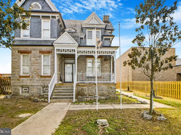 317 E Patapsco Ave, Baltimore, MD 21225