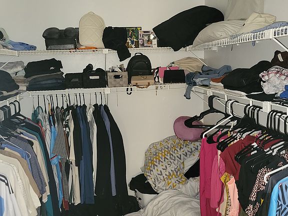 4th image of 2209 NE 2nd St APT 5