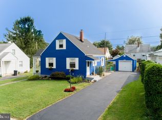 445 Maple Rd, Hellertown, PA 18055