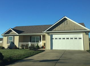 1487 Black Rock Ln, Farmington, MO 63640
