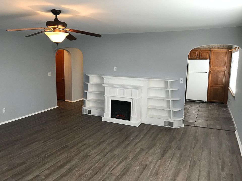 1st image of 317 1/2 Wilson St #1