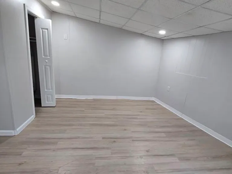485 Lakeside Ave #R1 — Photo 7
