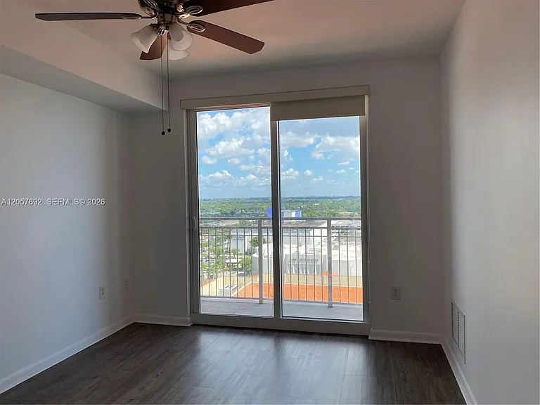 7350 SW 89th St #1603S — Photo 3