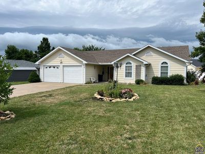 200 Trail Dr, Overbrook, KS, 66524