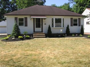 29256 Beechwood Dr, Wickliffe, OH 44092
