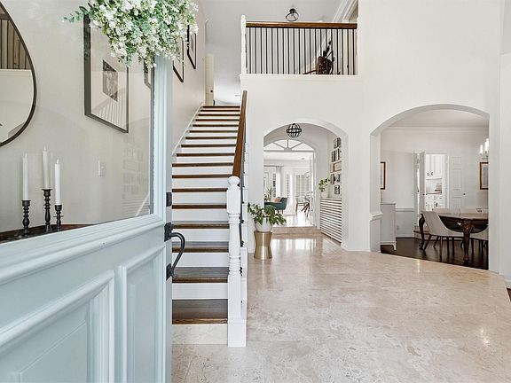 4th image of 24802 Kennington Way