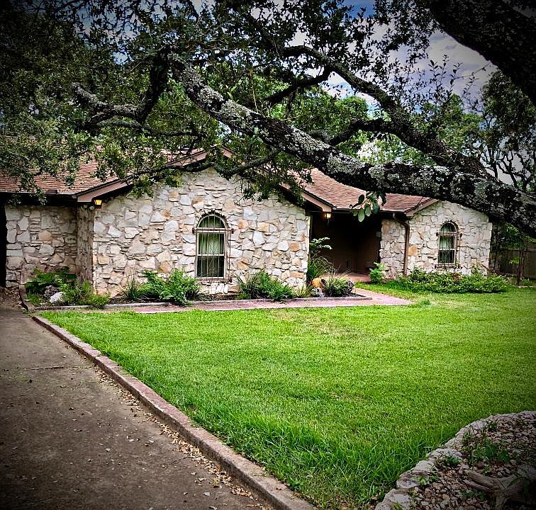1st image of 8903 Candelaria Dr