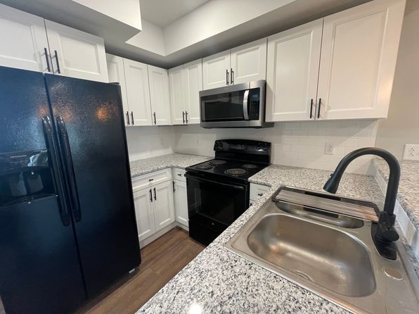 710 Main St #3, Saxton, PA 16678