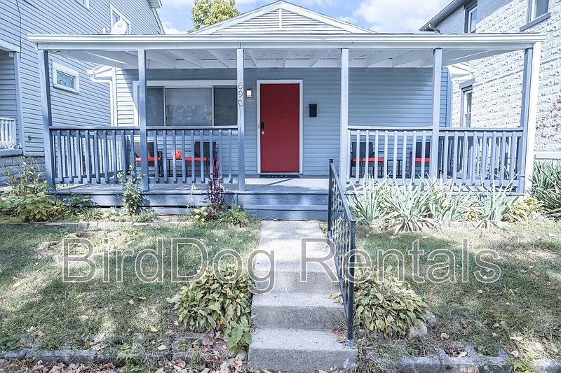 1st image of 690 Gibbard Ave
