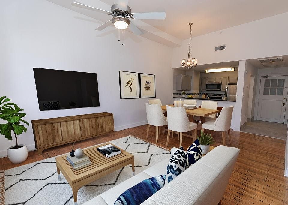 1st image of 745 Hansell St SE #508