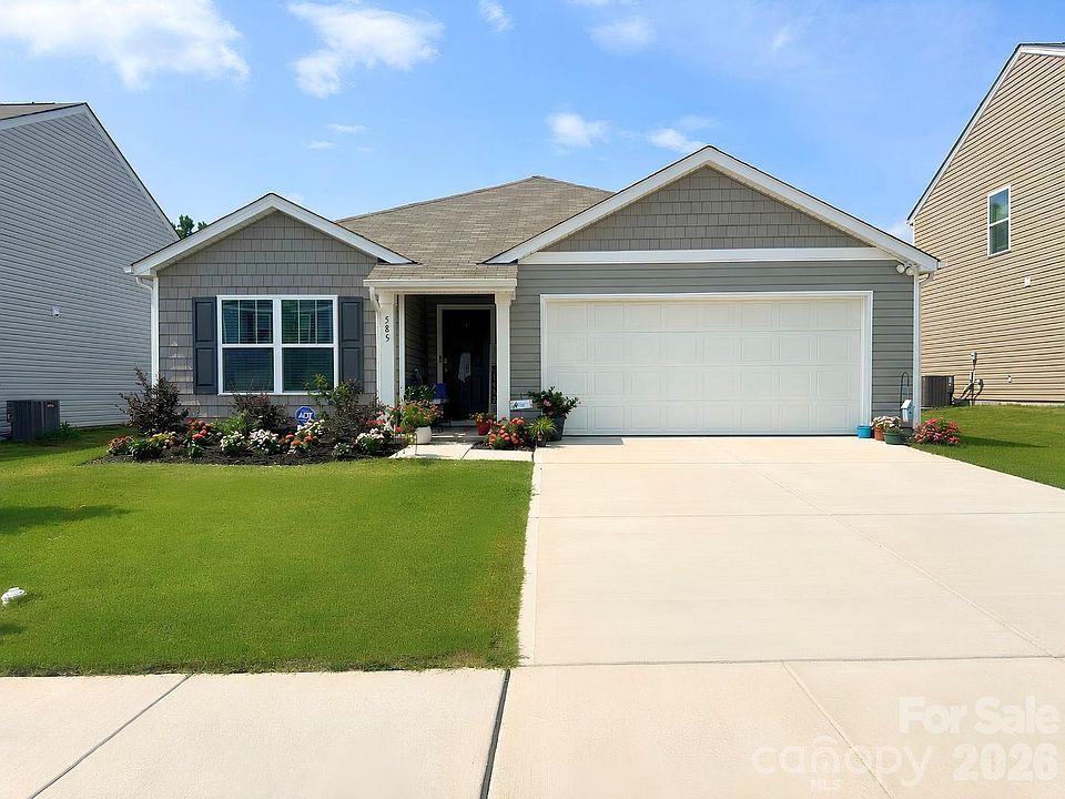 1st image of 585 N Sparkleberry St