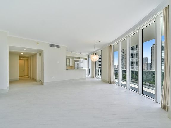 3rd image of 4100 Island Blvd Unit 801