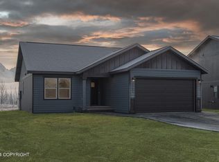 1180 E Mountain Peak Loop, Palmer, AK 99645