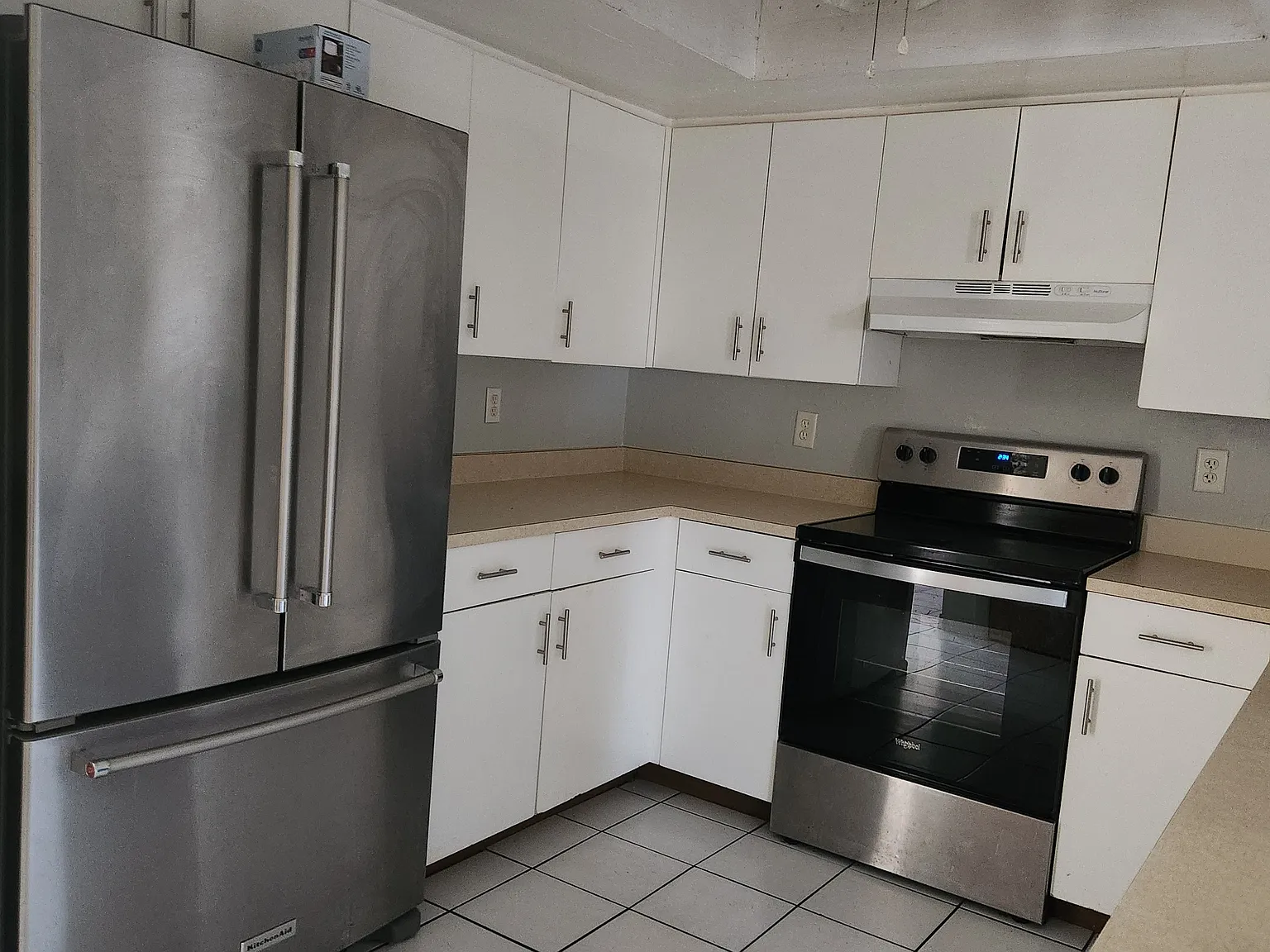 2 bed, 1150 sqft, $1,600 — Photo 2