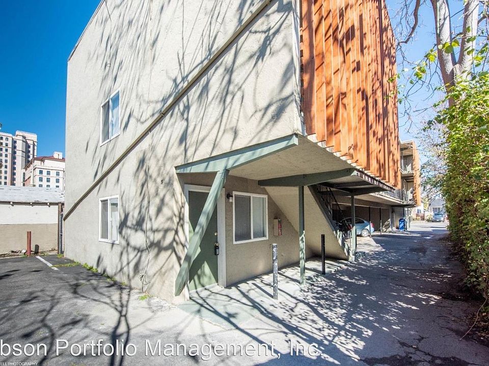 1st image of 457 S 10th St APT 1