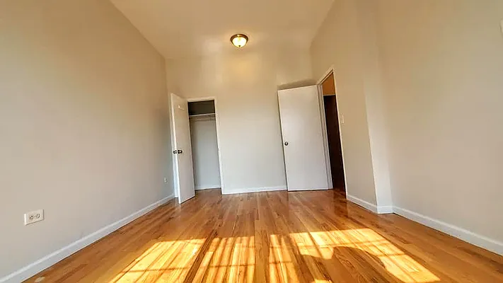 Rented by Compass | media 8