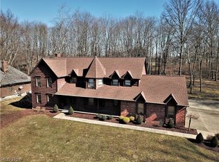 318 Woodbend Dr, Ravenna, OH 44266