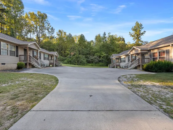 1152 Magnolia St, La Fayette, GA 30728