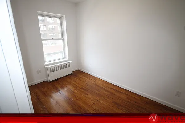 Rented by Wave Real Estate Group | media 25