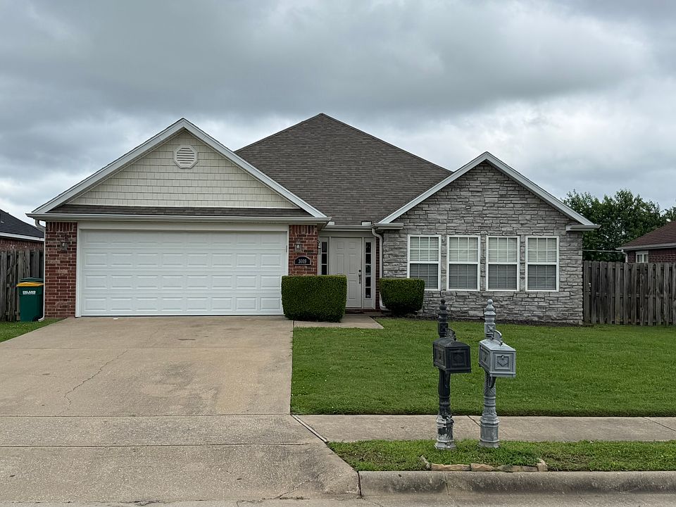 GREAT curb appeal in this 4 bedroom / 2 bath house!