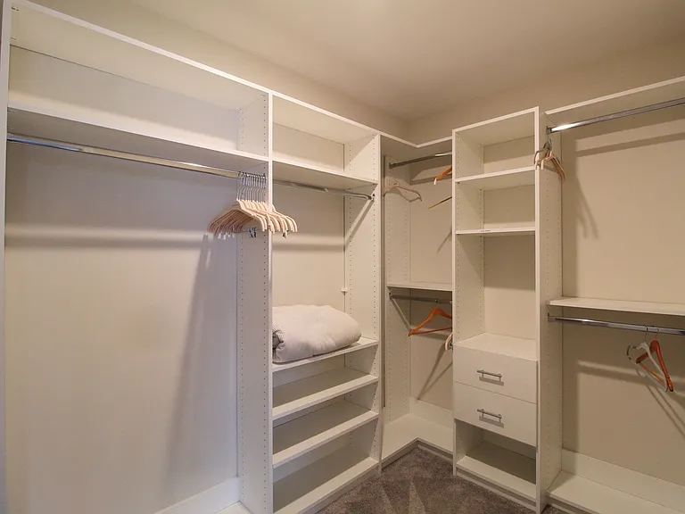1342 Palomino Trl — Photo 32