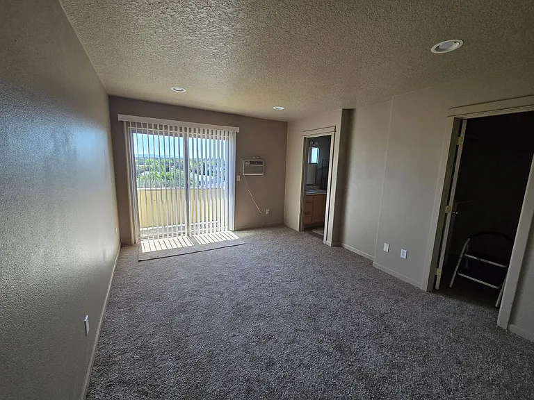 1714 NE Lotus Dr — Photo 12