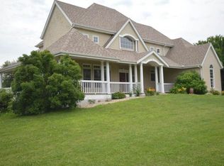 68400 Walnut Rd, Walkerton, IN 46574