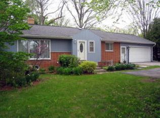 1436 N Rapids Rd, Manitowoc, WI 54220