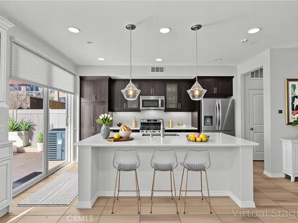 22105 Barrington Way, Santa Clarita, CA 91350